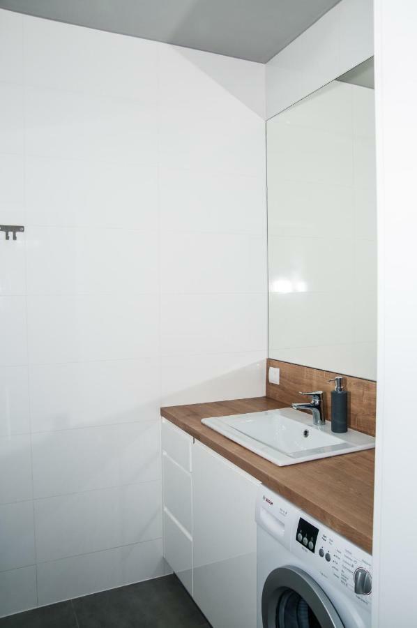 Center Rooms Ilumino 罗兹 外观 照片